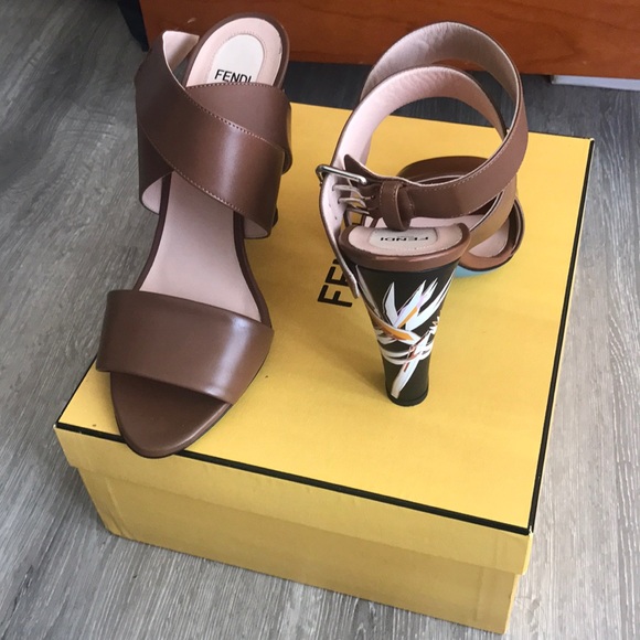 Fendi Roma Cuoio+Nero Mulicol - Picture 5 of 5